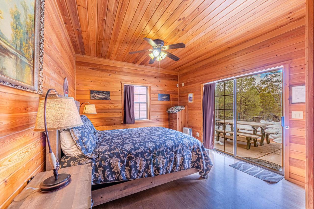Cabin #4 The Wolves Den - Pet Friendly- Sleeps 6 - Playground & Game Room Payson Εξωτερικό φωτογραφία